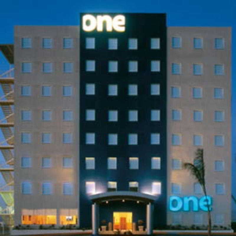 One Monterrey Aeropuerto Otel Apodaca Dış mekan fotoğraf