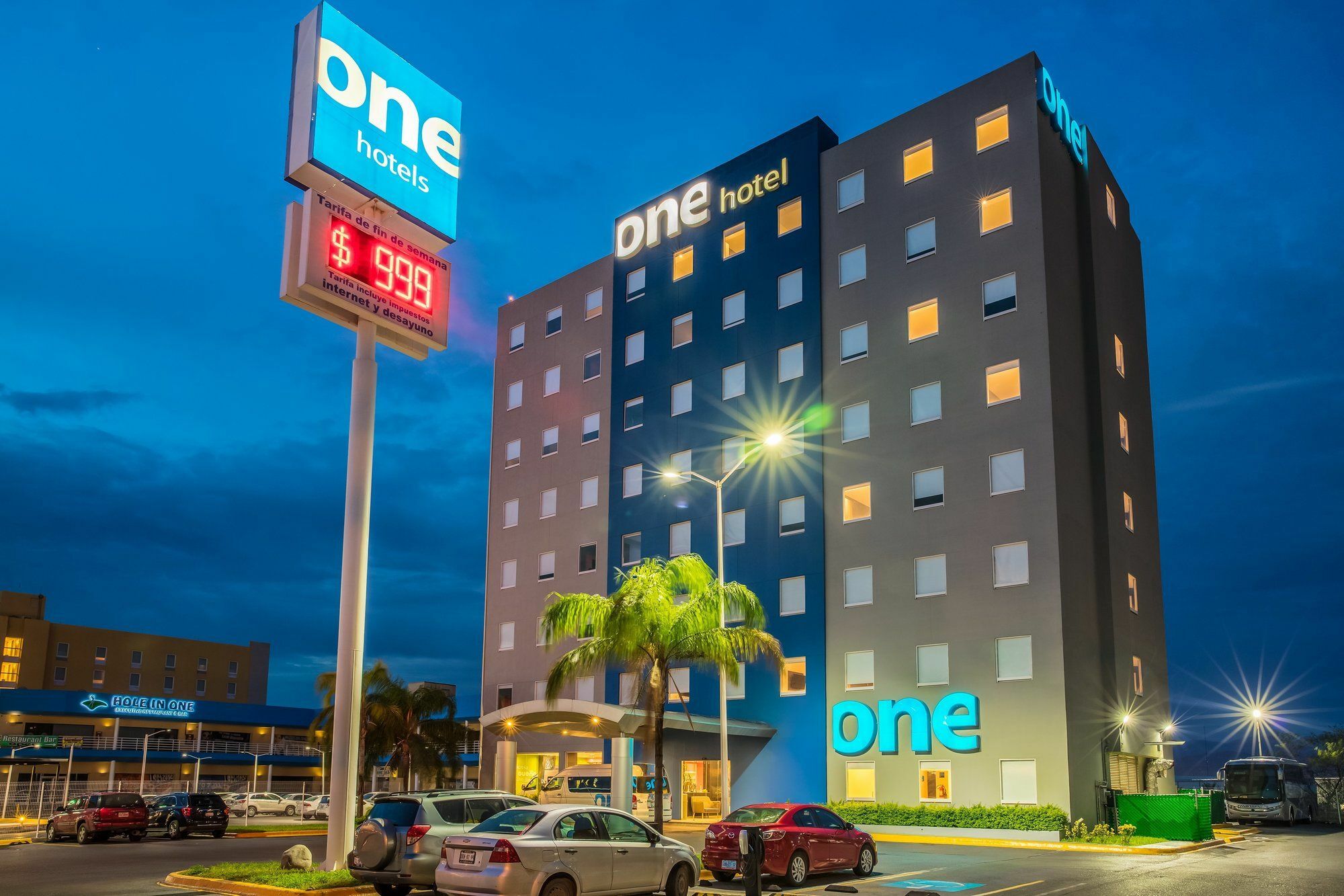 One Monterrey Aeropuerto Otel Apodaca Dış mekan fotoğraf