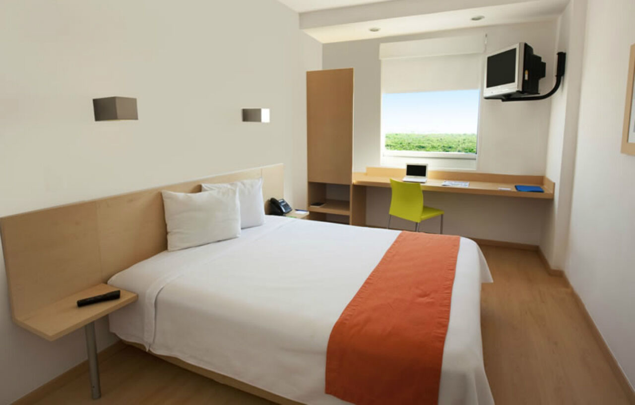 One Monterrey Aeropuerto Otel Apodaca Dış mekan fotoğraf