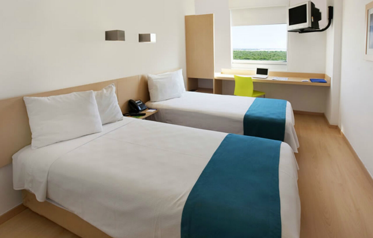 One Monterrey Aeropuerto Otel Apodaca Dış mekan fotoğraf